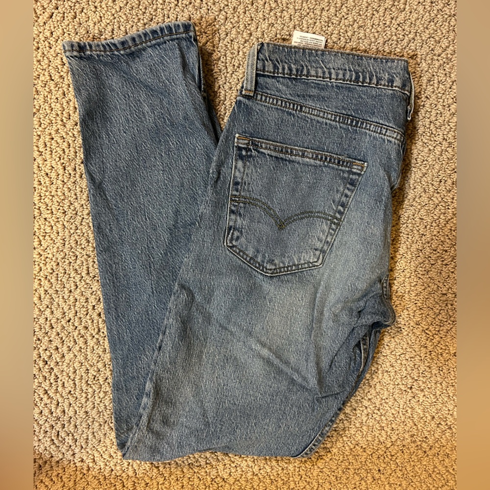 Levi’s 502 Slim Jeans